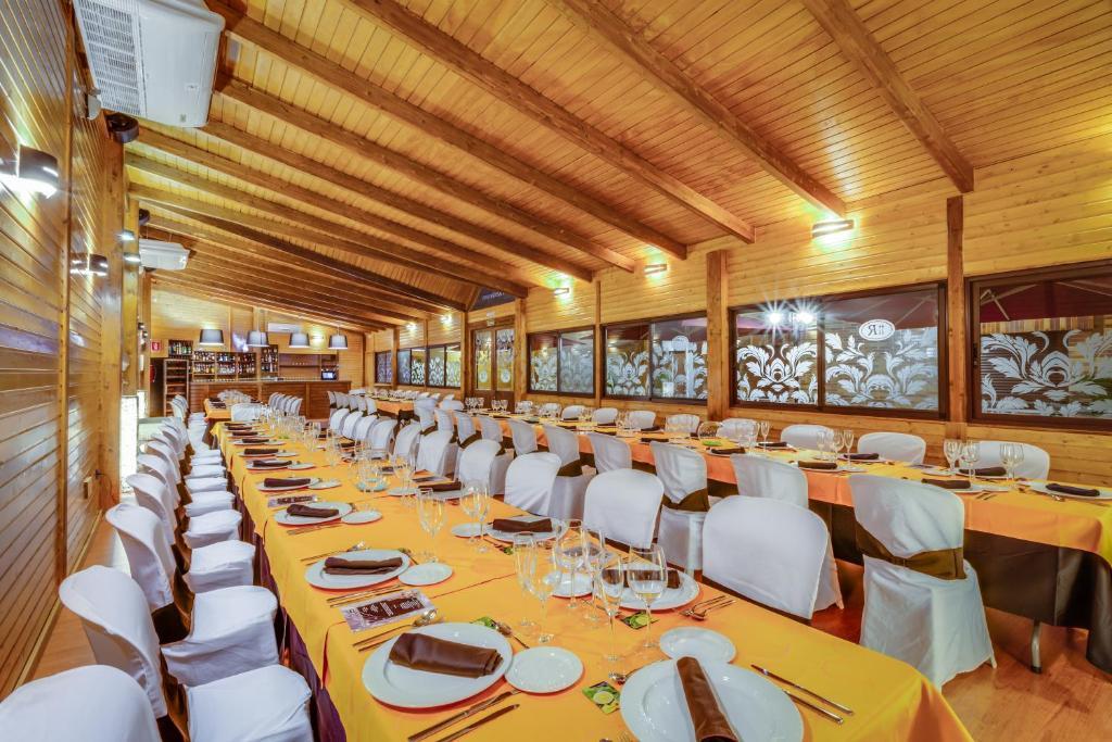 Hotel Ciudad De Martos Ngoại thất bức ảnh