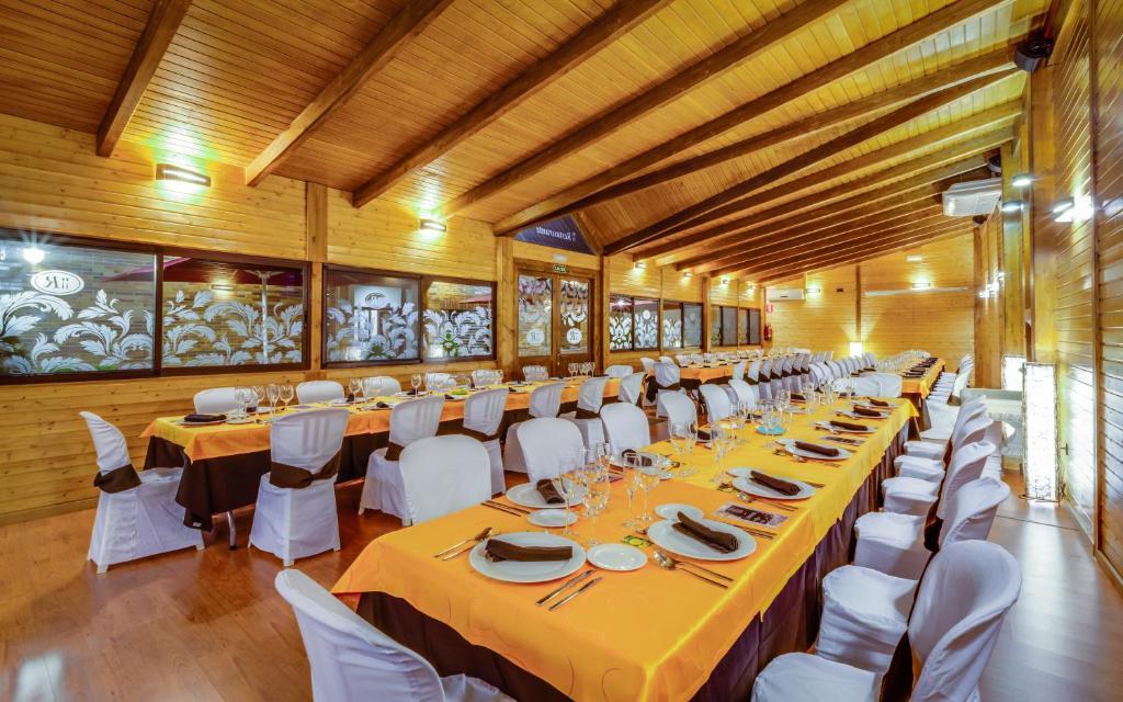 Hotel Ciudad De Martos Ngoại thất bức ảnh