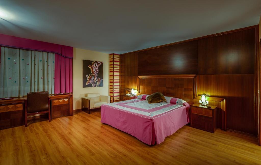 Hotel Ciudad De Martos Ngoại thất bức ảnh